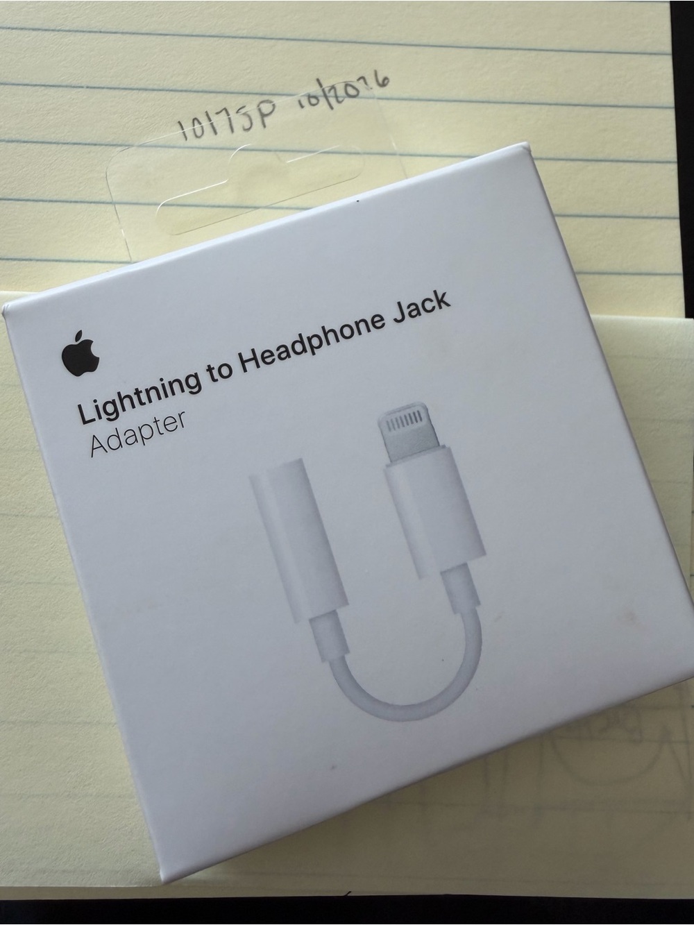 New Apple Lightning to 3.5mm Headphone Jack Adapter MMX62AM/A OEM White Dongle
